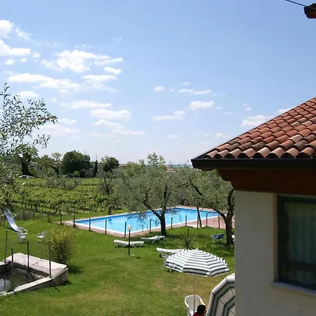 Sleeps 4 Pool Wifi *